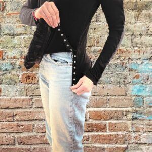 Camisola de manga comprida com abertura lateral – COM FOLHOS