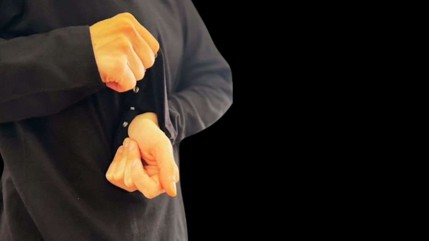 Camiseta de manga larga con abertura lateral – CON VOLANTES - Imagen 4